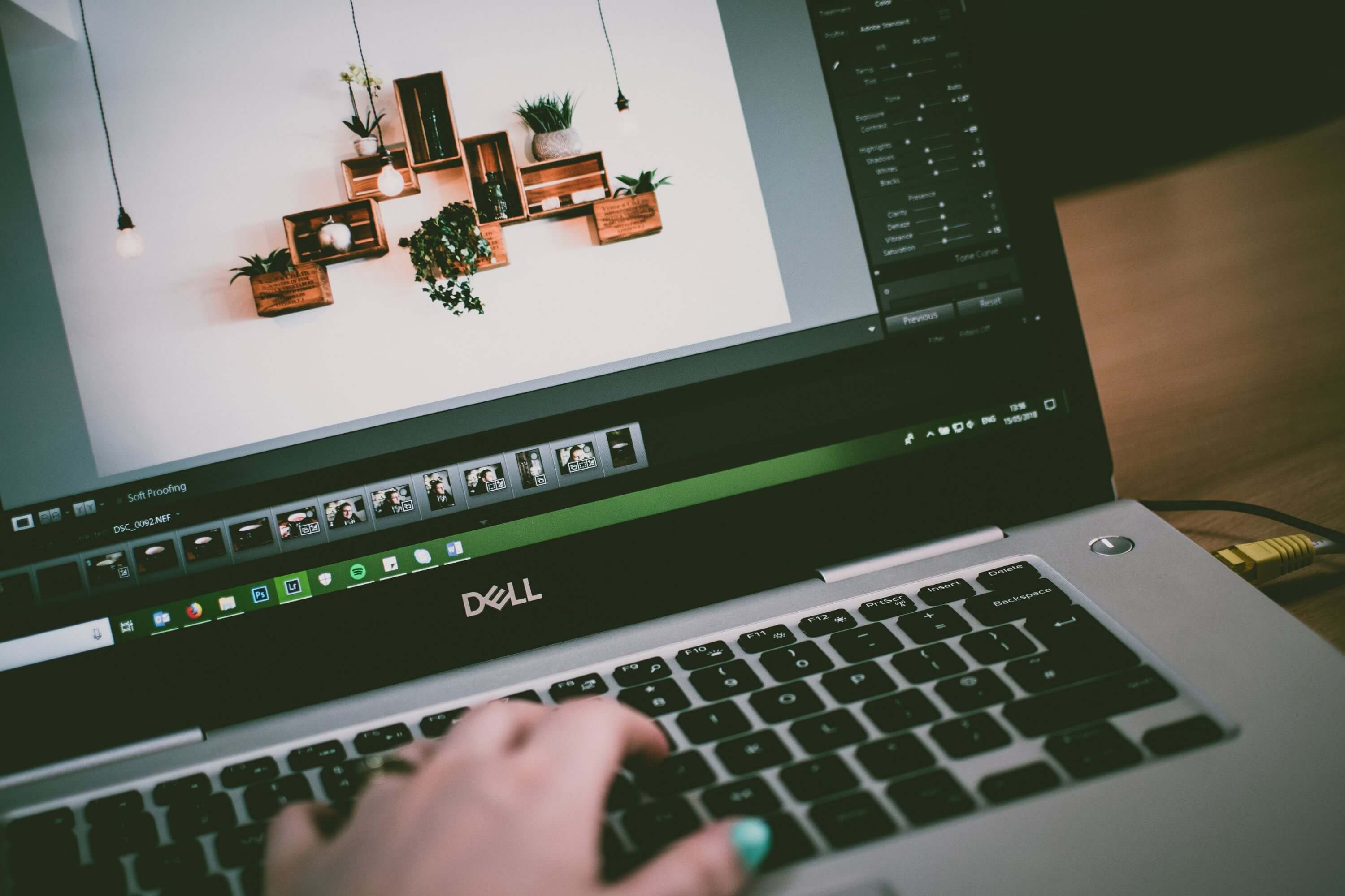 Dell Precision vs Dell XPS - Diferențe si avantaje - AlienStore