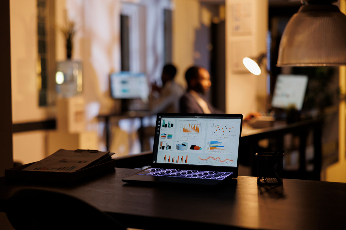 Laptopuri cu ecrane OLED: Avantaje și modele recomandate - AlienStore