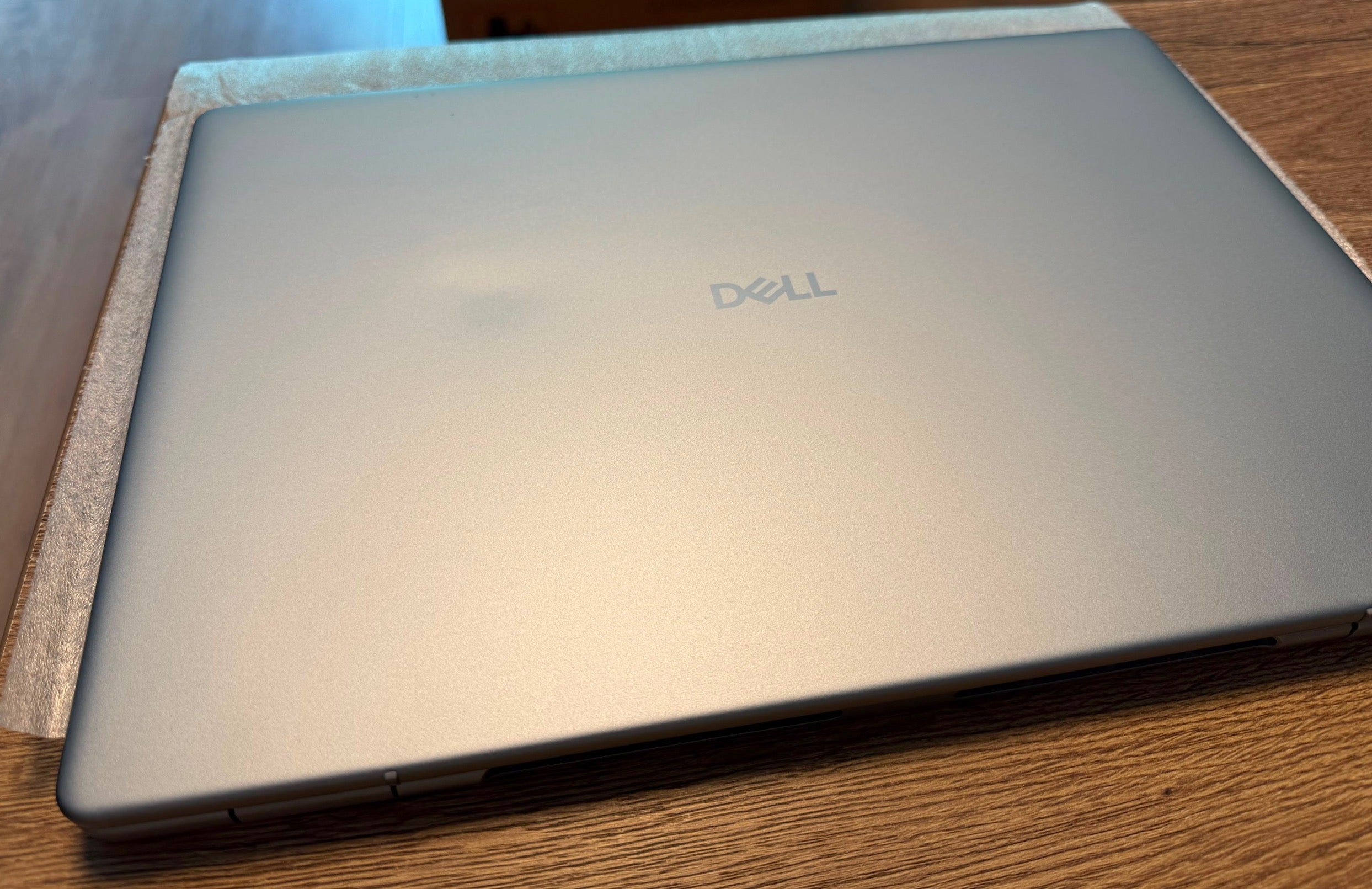 Laptop Dell Inspiron 16 Plus DB16250 2.5K 120Hz Touch Intel | AlienStore