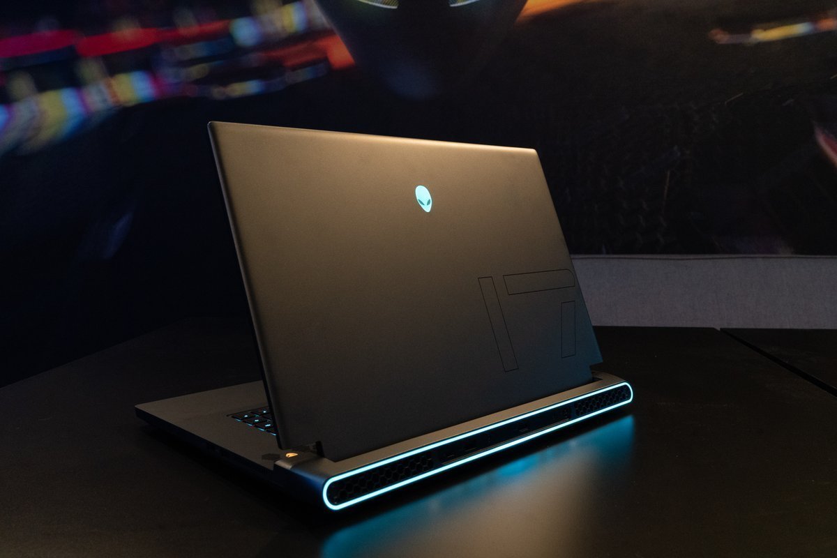 Laptop Gaming Dell ALIENWARE M17 R5 17.3" FHD 360HZ AMD Ryzen 9 6900HX 16GB Nvidia RTX 3070 Ti 1TB | ALIENSTORE