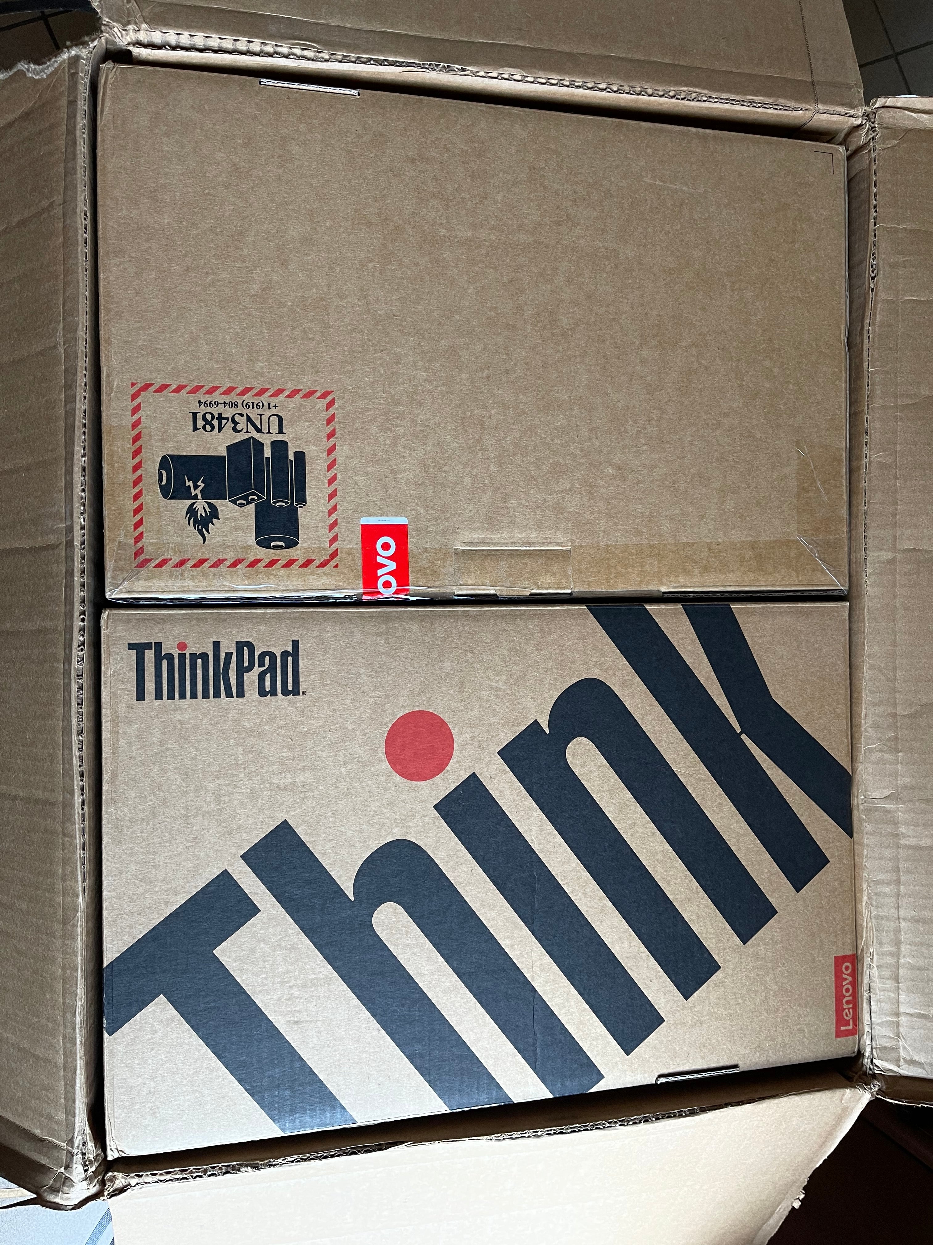 Laptop Lenovo ThinkPad X1 2-in-1 Gen 10 Aura Edition 14" Touch Ultra 7 255U 32GB Ram 1TB SSD Pen