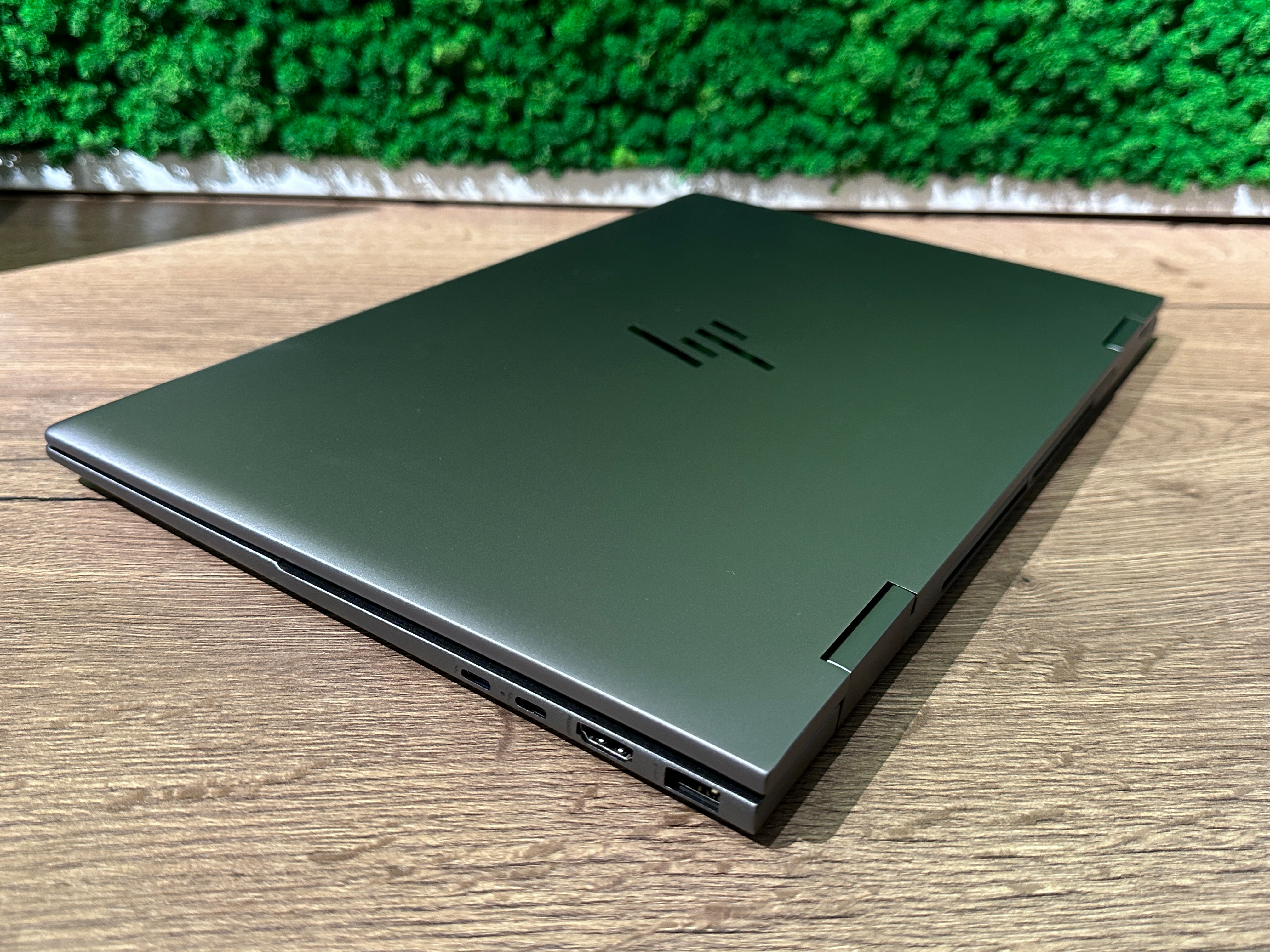 Laptop Ultrabook HP Envy x360 2-in-1 15.6" FHD Touch Intel i7-1355U 32GB Ram 1TB SSD Win11