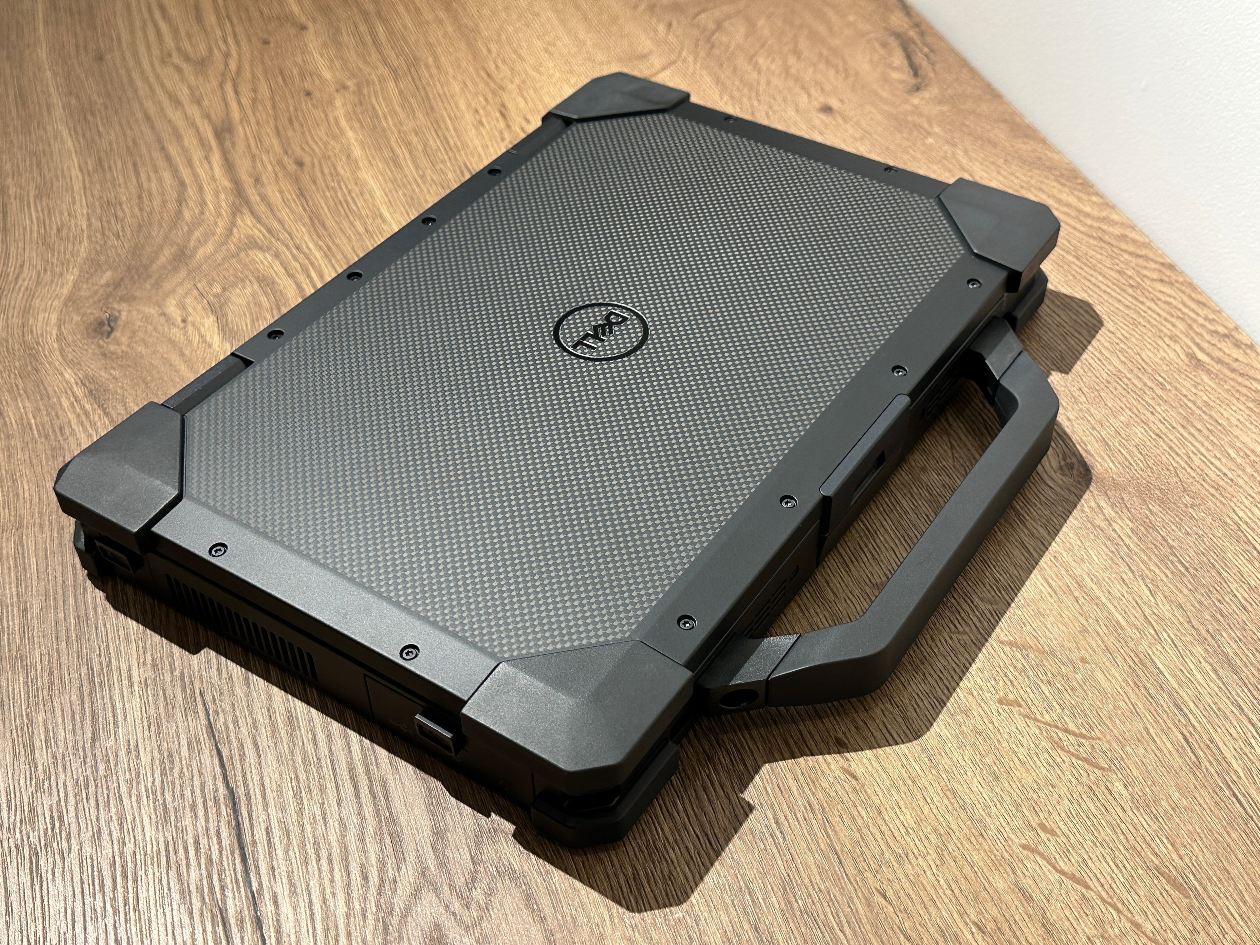 Laptop Dell Latitude 7330 Rugged Extreme 13.3" Touch 1400-nits i5-1145G7 16GB Ram 512GB Windows 11 | ALIENSTORE