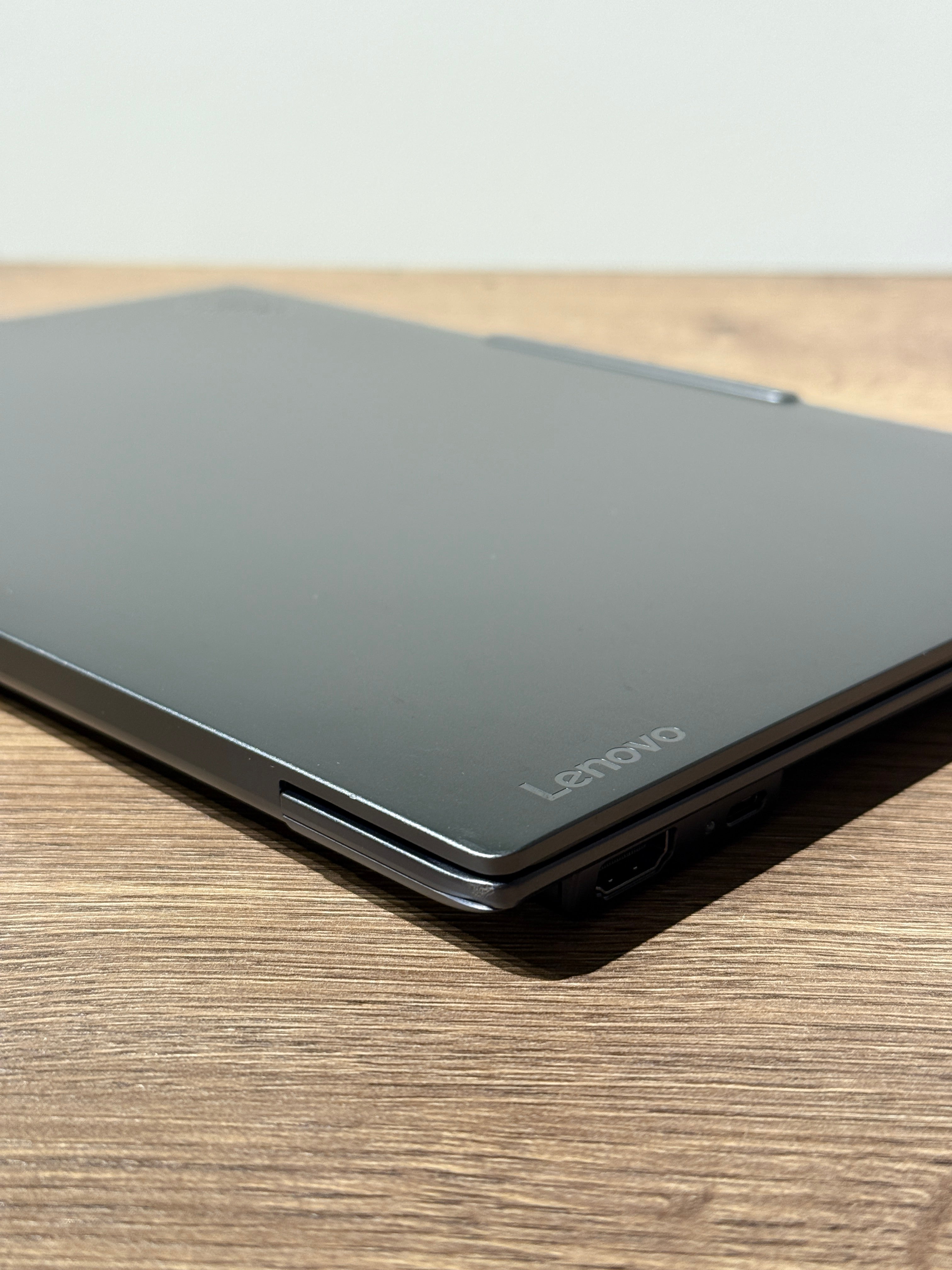 Laptop Lenovo ThinkPad X9-14 14" 2.8K OLED Intel Ultra 7 | AlienStore - 10