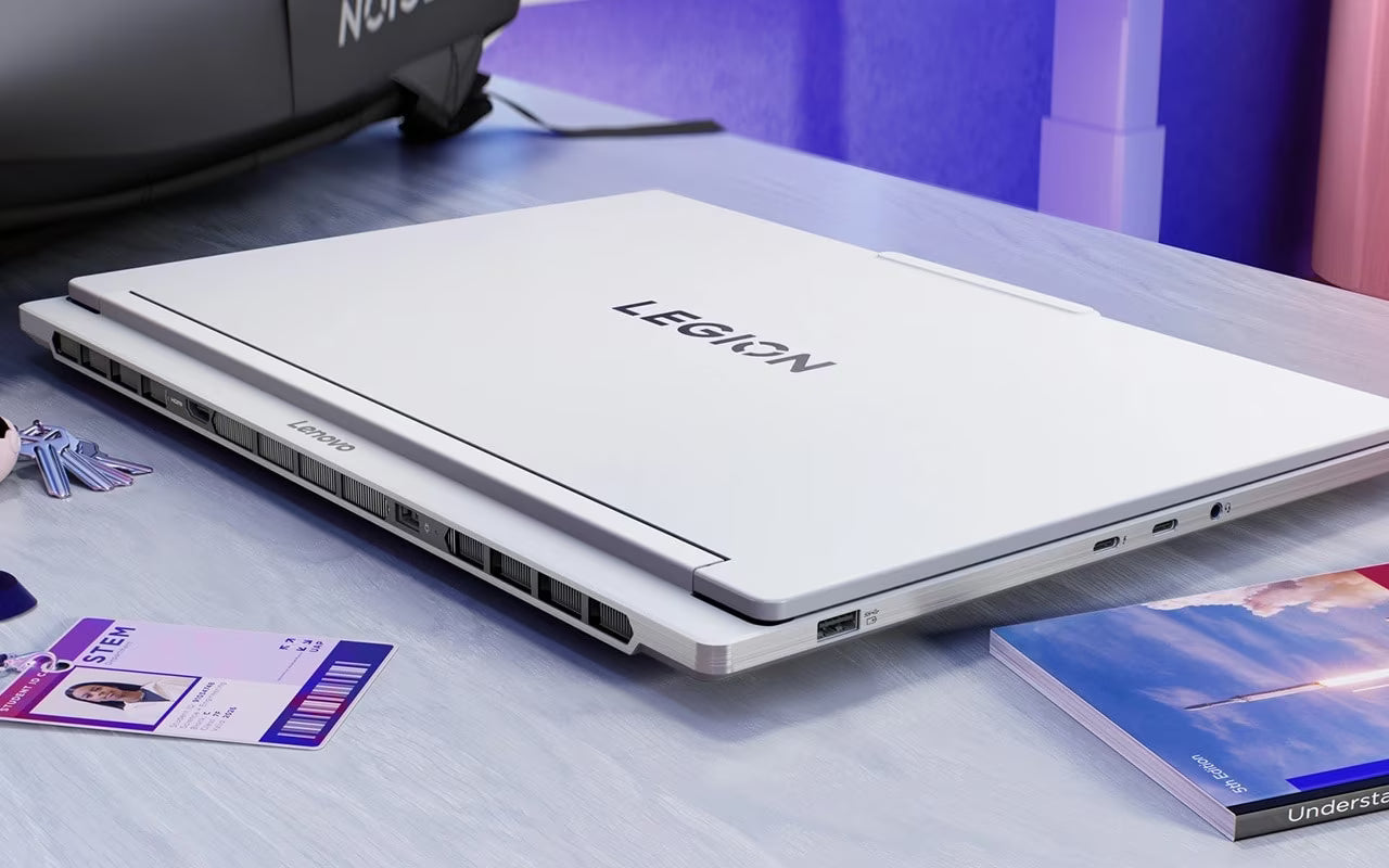 Laptop Gaming Lenovo Legion 7 16IAX10 16" OLED 240Hz Ultra 9 275HX 32GB Nvidia RTX 5070 2TB SSD ALB