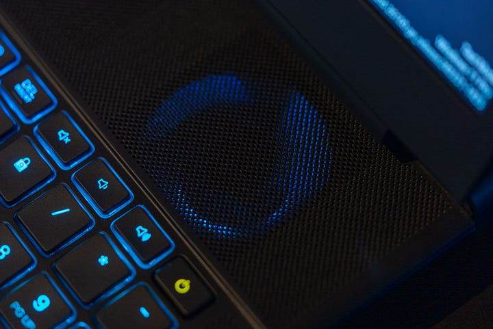 Laptop Gaming Dell Alienware 18 Area-51 QHD+ 300Hz Ultra 9 275HX 64GB Ram NVIDIA RTX 5080 16GB 2TB - AlienStore