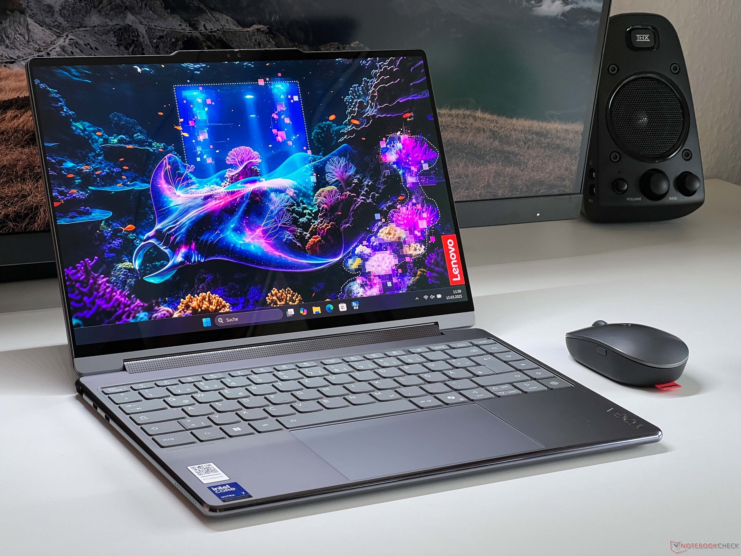 Laptop Lenovo YOGA 9 14ILL10 2-in-1 14" 2.8K 120Hz OLED Intel Ultra 7 258V 32GB Ram 1TB SSD Windows11