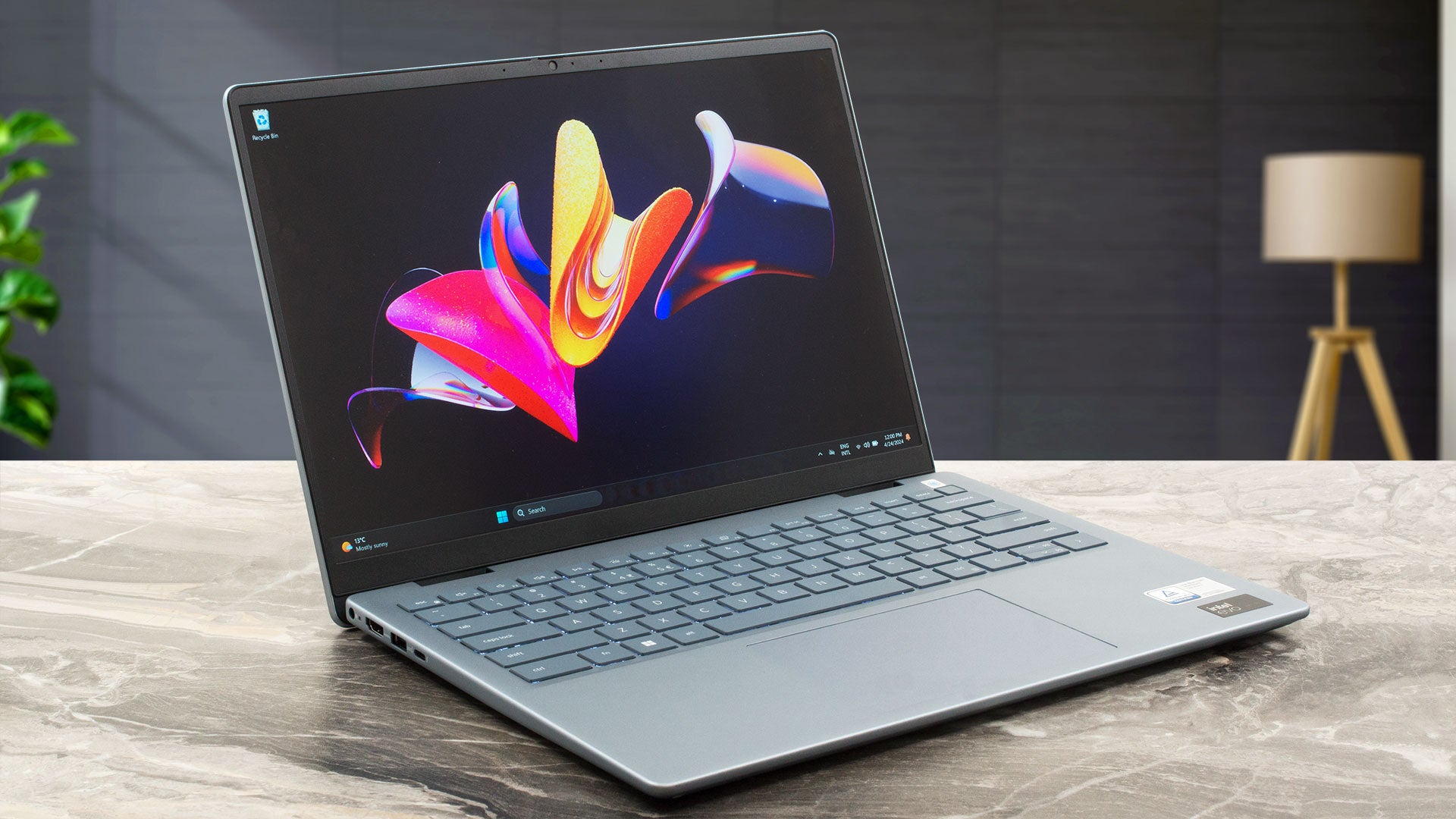 Laptop Ultrabook Dell Inspiron Plus 7440 14" 2.8K 90Hz Intel Ultra 9 185H 32GB Ram 1TB SSD Win11 Pro