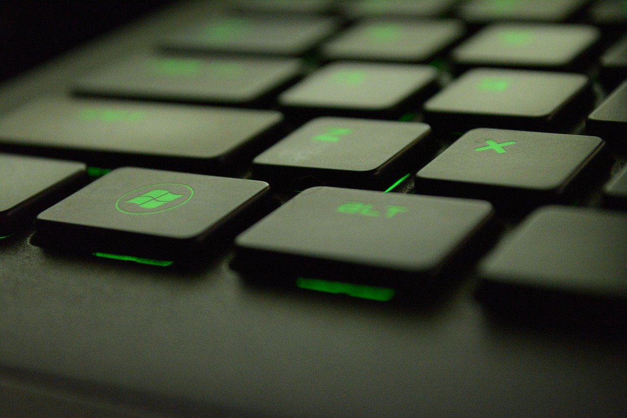 tastatura gaming