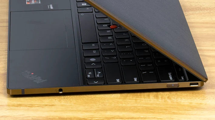 Laptop Lenovo ThinkPad Z13 13.3" FHD Touch AMD Ryzen 7 Pro 6850U 16GB 512GB SSD Bronze Vegan Leather