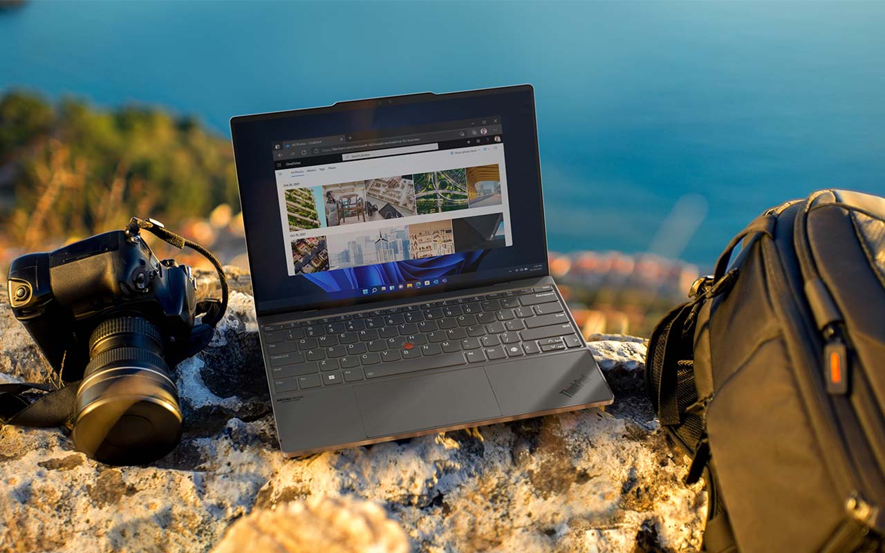 Laptop Lenovo ThinkPad Z13 13.3" FHD Touch AMD Ryzen 7 Pro 6850U 16GB 512GB SSD Bronze Vegan Leather