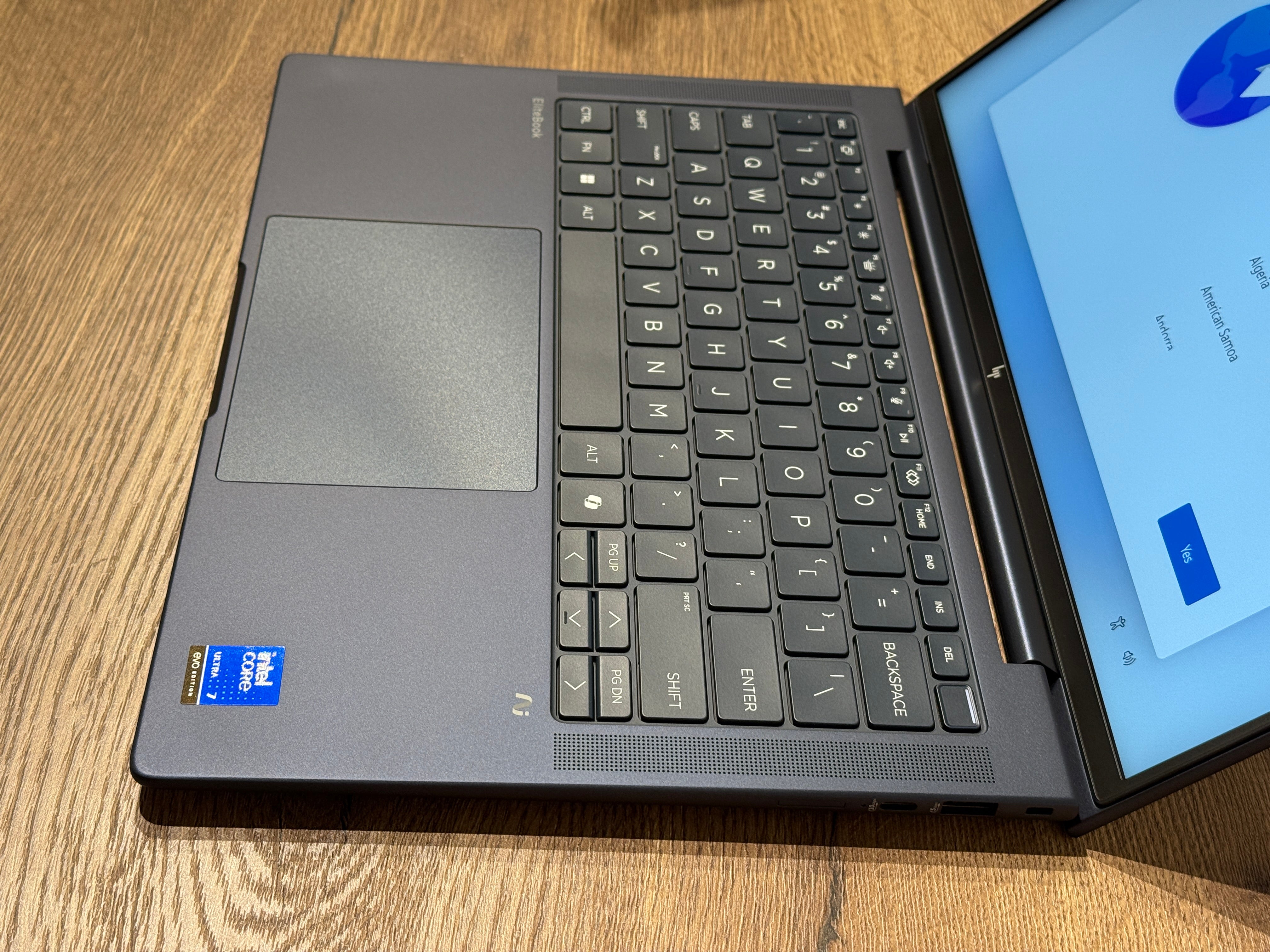 Laptop Business HP EliteBook X G1i 14-inch 32GB Ram | AlienStore