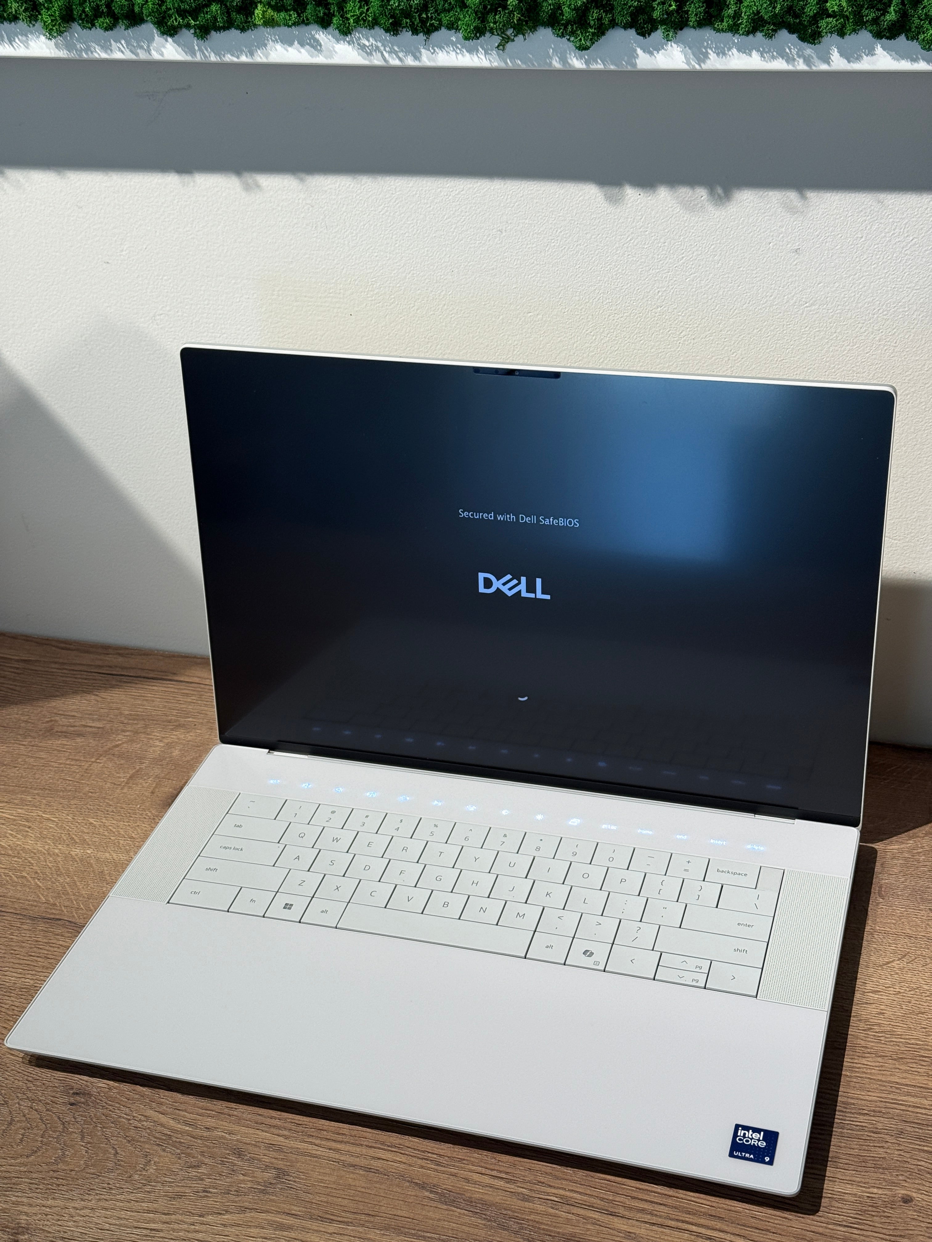  Laptop Dell XPS 16 Premium 4K OLED 32GB Ram Nvidia 5070 | AlienStore