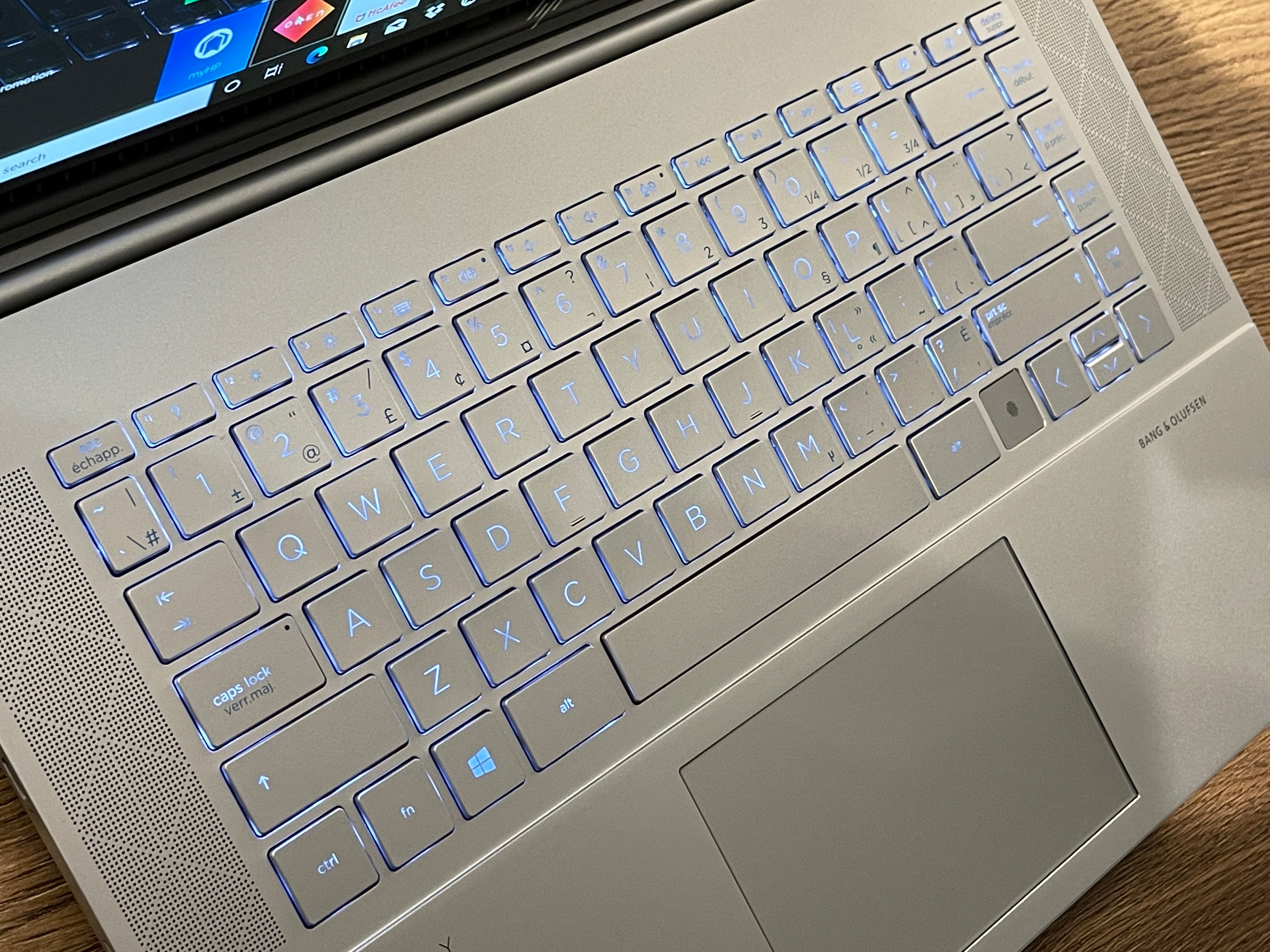 Laptop ultrabook HP Envy 15 4K OLED Touchscreen i9-11900H 32GB Ram 2TB SSD Nvidia RTX 3060 6GB Win10 | ALIENSTORE