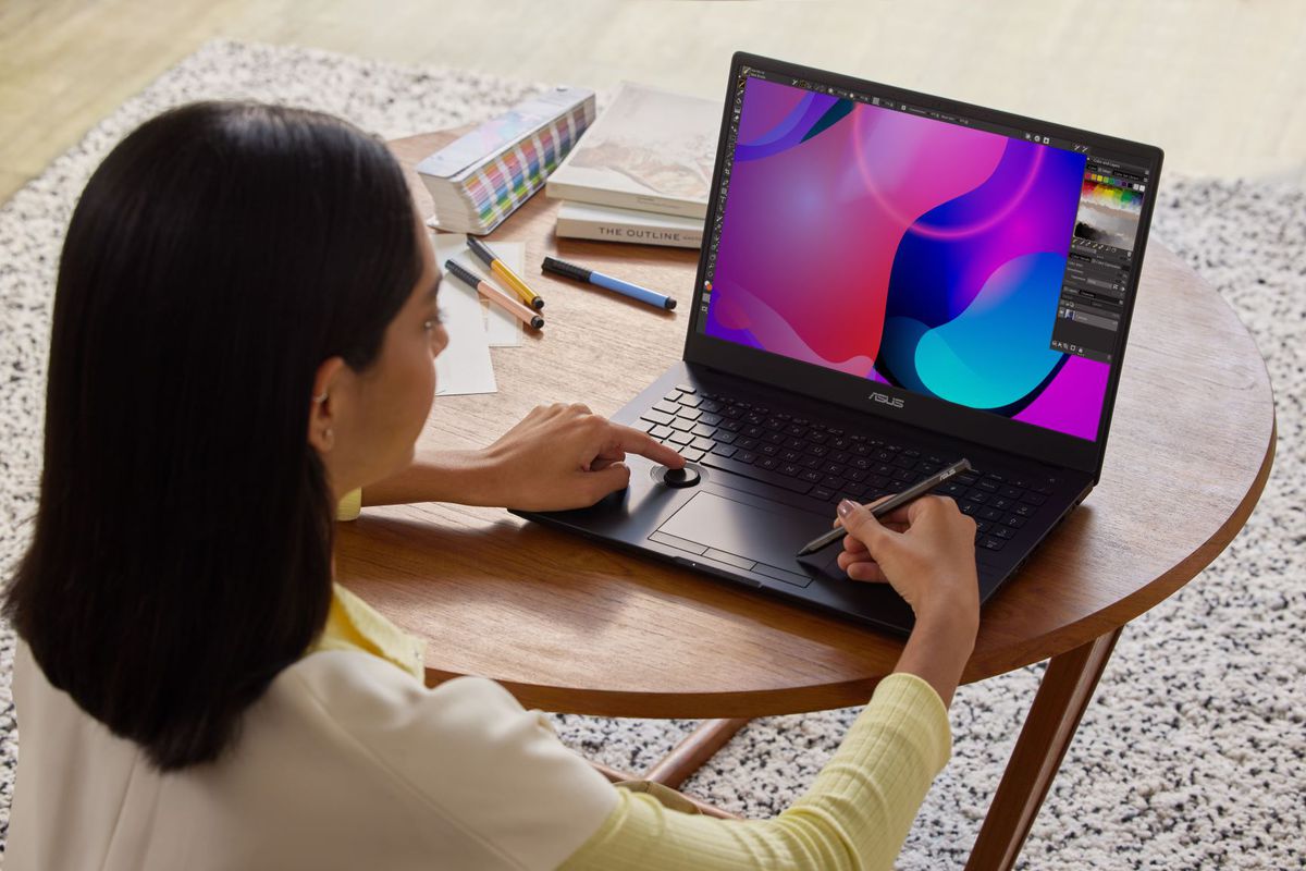 Laptop Asus ProArt StudioBook 16 H7600ZX-L2017X 4K OLED i7-12700H 32GB 2TB nVidia RTX 3080Ti 16GB | ALIENSTORE