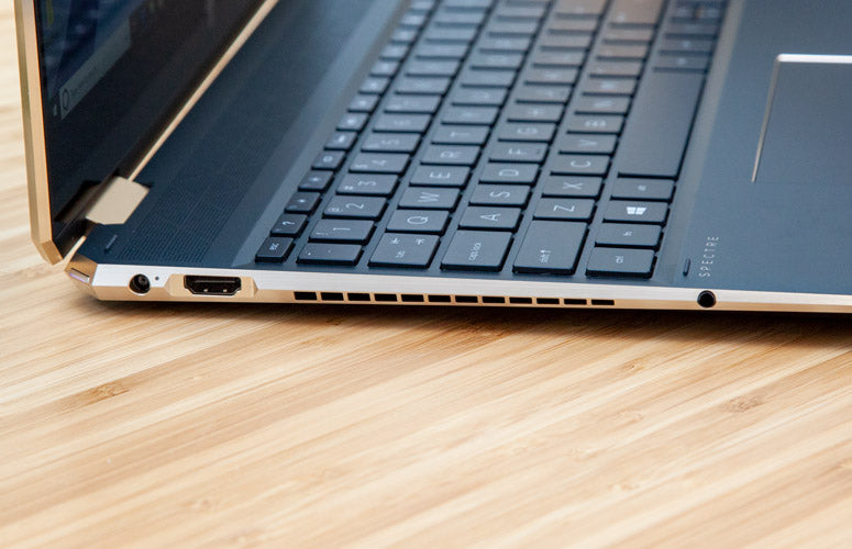 Laptop HP Spectre X360 2-in-1 15.6" 4K UHD Touch i7-8565U 16GB Ram Nvidia MX150 512GB SSD