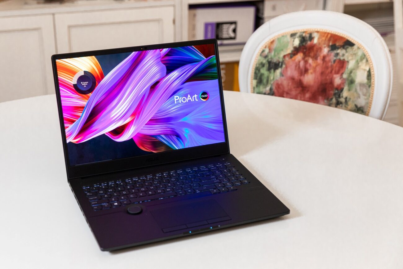 Laptop Asus ProArt StudioBook Pro 16 UHD OLED i7-11800H 32GB 2TB SSD nVidia RTX A3000 6GB Win 11 Pro